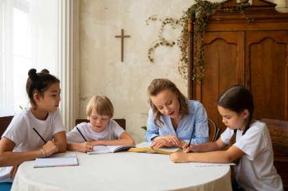 Curso gratuito de Básico de Ensino Religioso na Escola