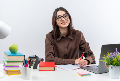 Curso gratuito de Básico em Secretaria Escolar