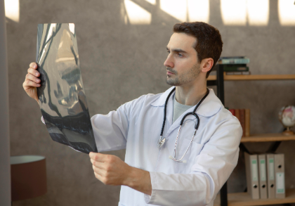 Curso gratuito de Noções Básicas em Auxiliar de Radiologia